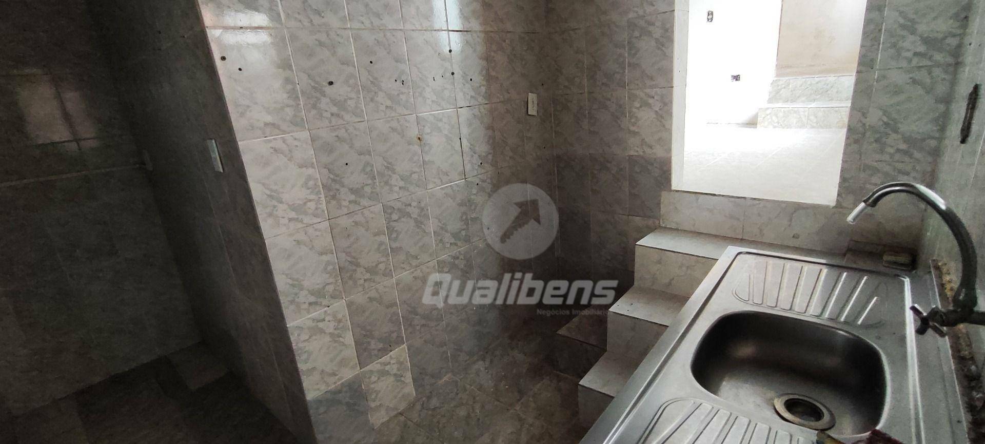 Casa à venda com 4 quartos, 200m² - Foto 19