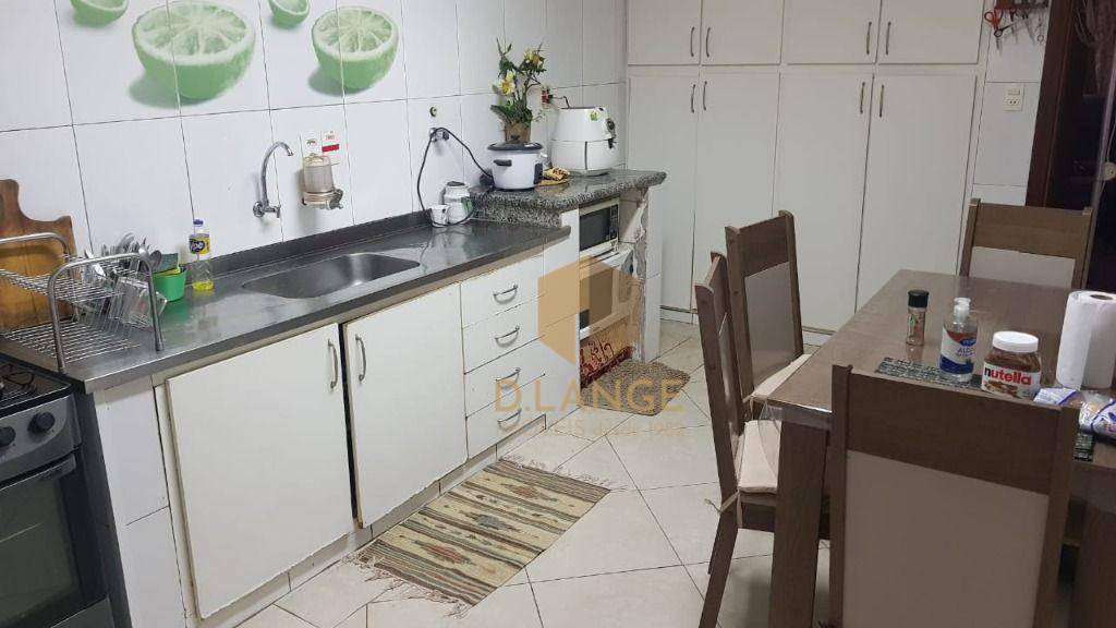 Casa à venda com 3 quartos, 207m² - Foto 6