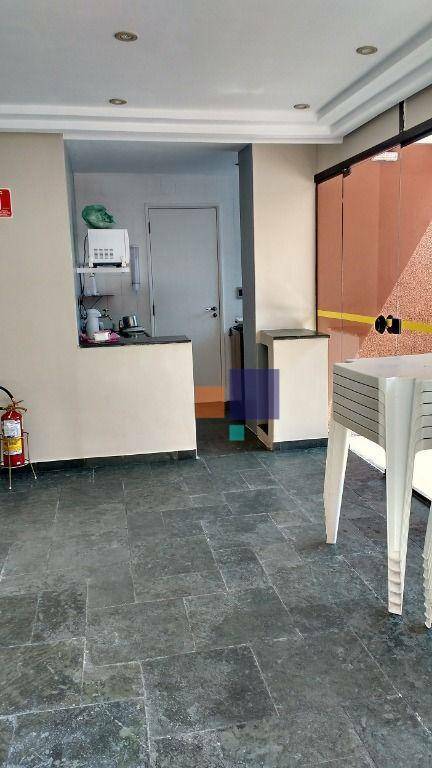 Apartamento para alugar com 1 quarto, 45m² - Foto 30