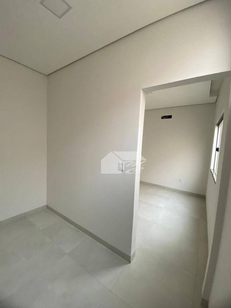 Casa à venda com 3 quartos, 120m² - Foto 30