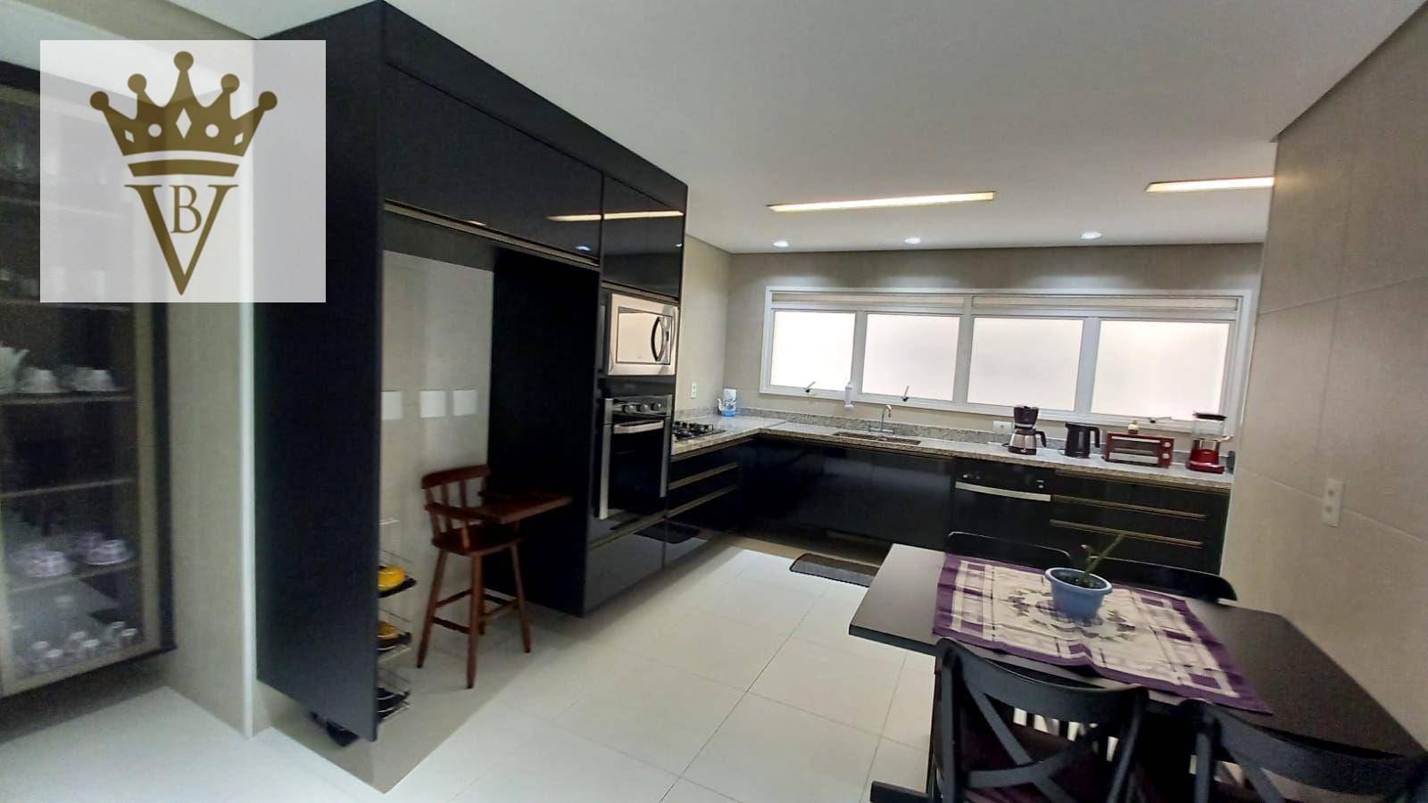 Apartamento à venda com 4 quartos, 243m² - Foto 19