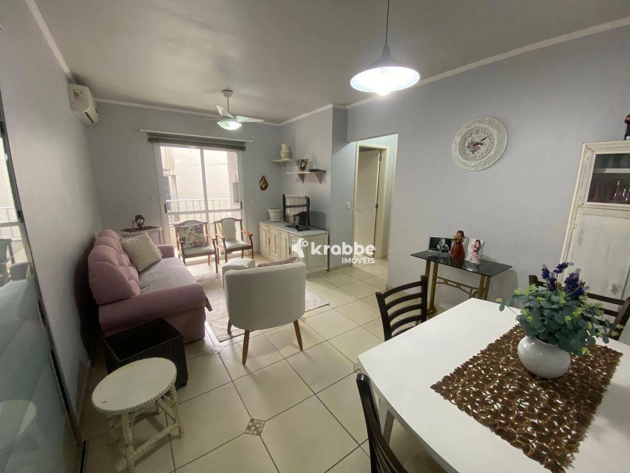 Apartamento à venda com 2 quartos, 68m² - Foto 2