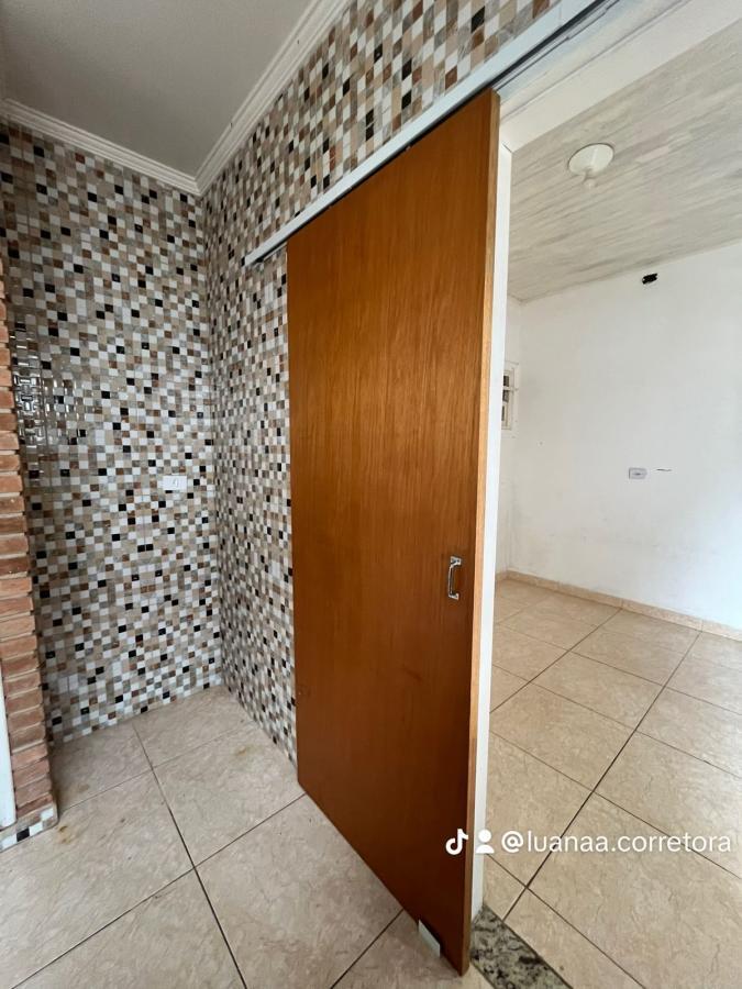 Casa à venda com 4 quartos, 255m² - Foto 22