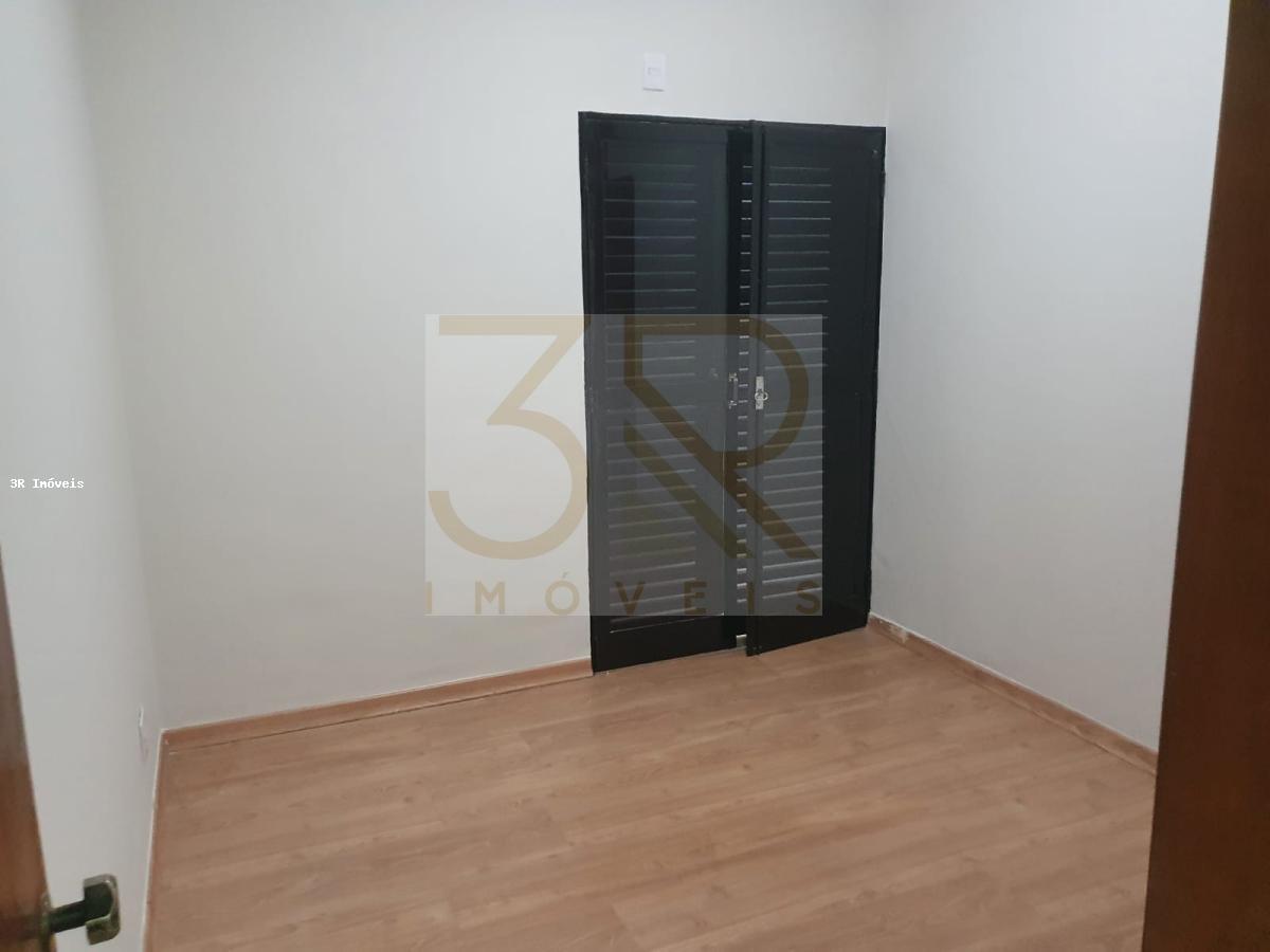 Apartamento à venda com 3 quartos, 94m² - Foto 12