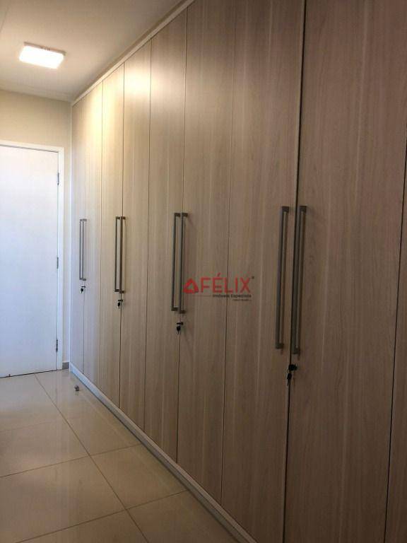 Apartamento à venda com 3 quartos, 162m² - Foto 7