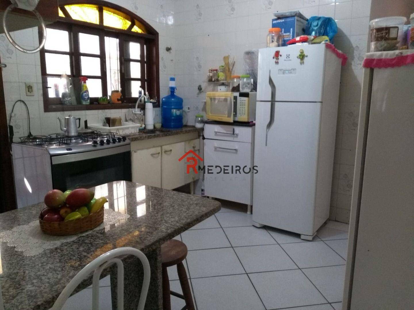 Casa à venda com 2 quartos, 96m² - Foto 8