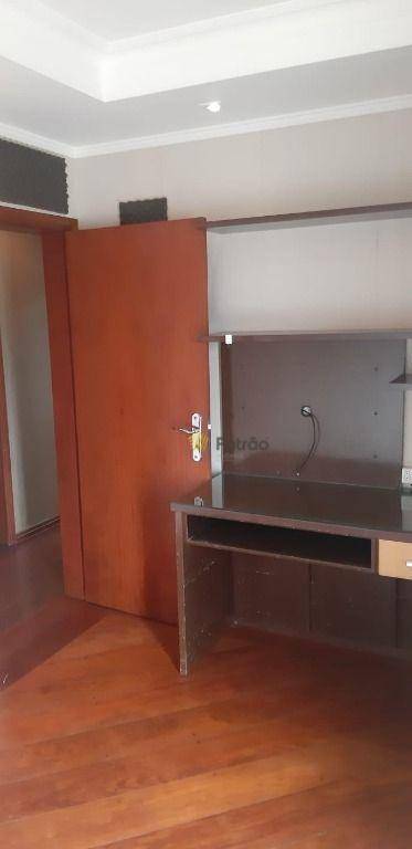 Apartamento à venda com 3 quartos, 130m² - Foto 45