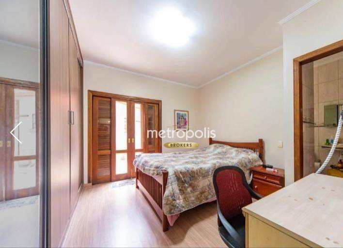 Casa à venda com 3 quartos, 220m² - Foto 9