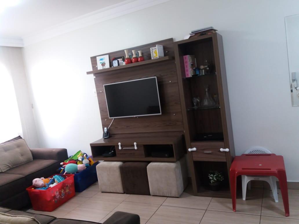 Apartamento à venda com 2 quartos, 66m² - Foto 3