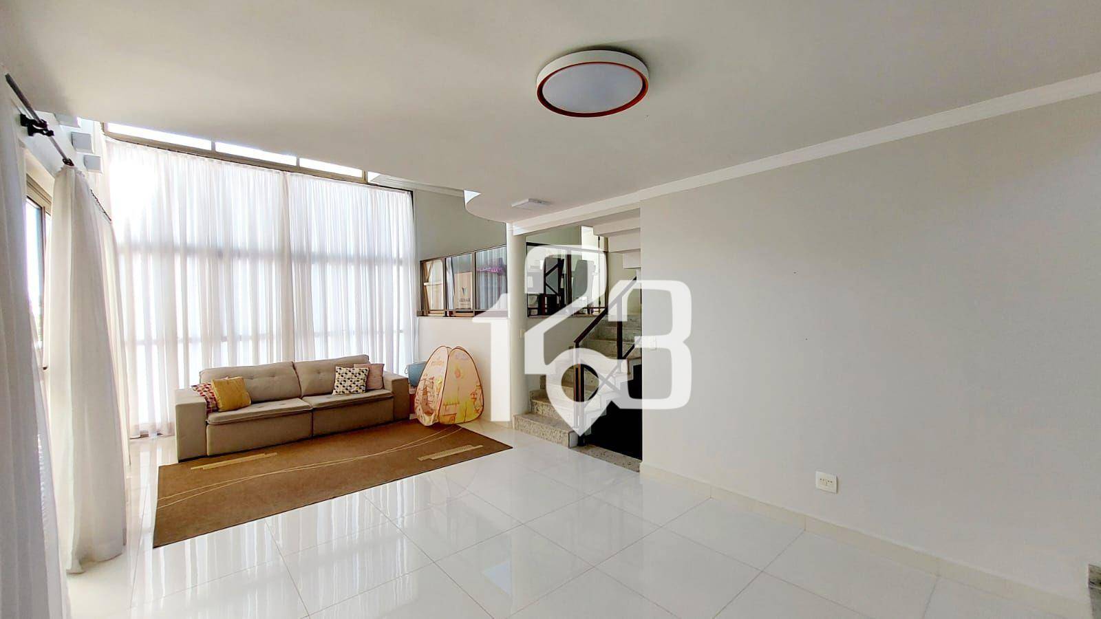 Casa de Condomínio à venda com 4 quartos, 300m² - Foto 4