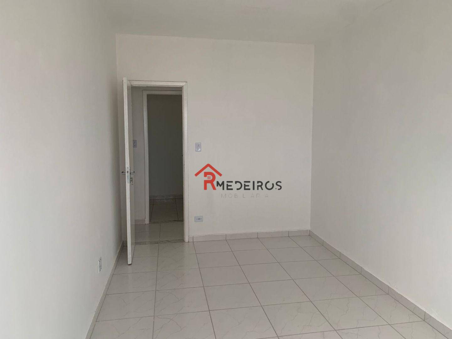 Apartamento à venda com 3 quartos, 90m² - Foto 11