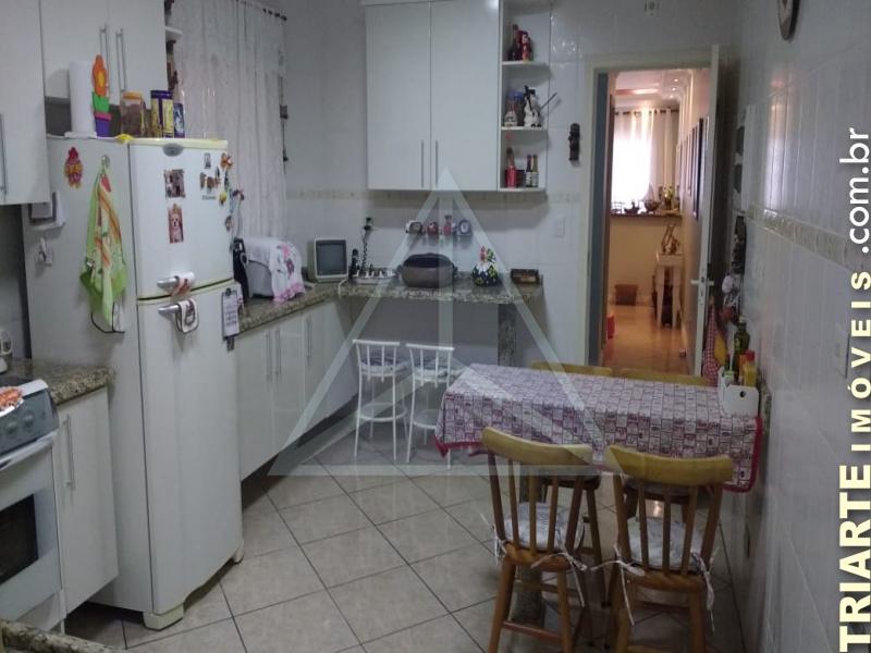 Sobrado à venda com 3 quartos, 125m² - Foto 2