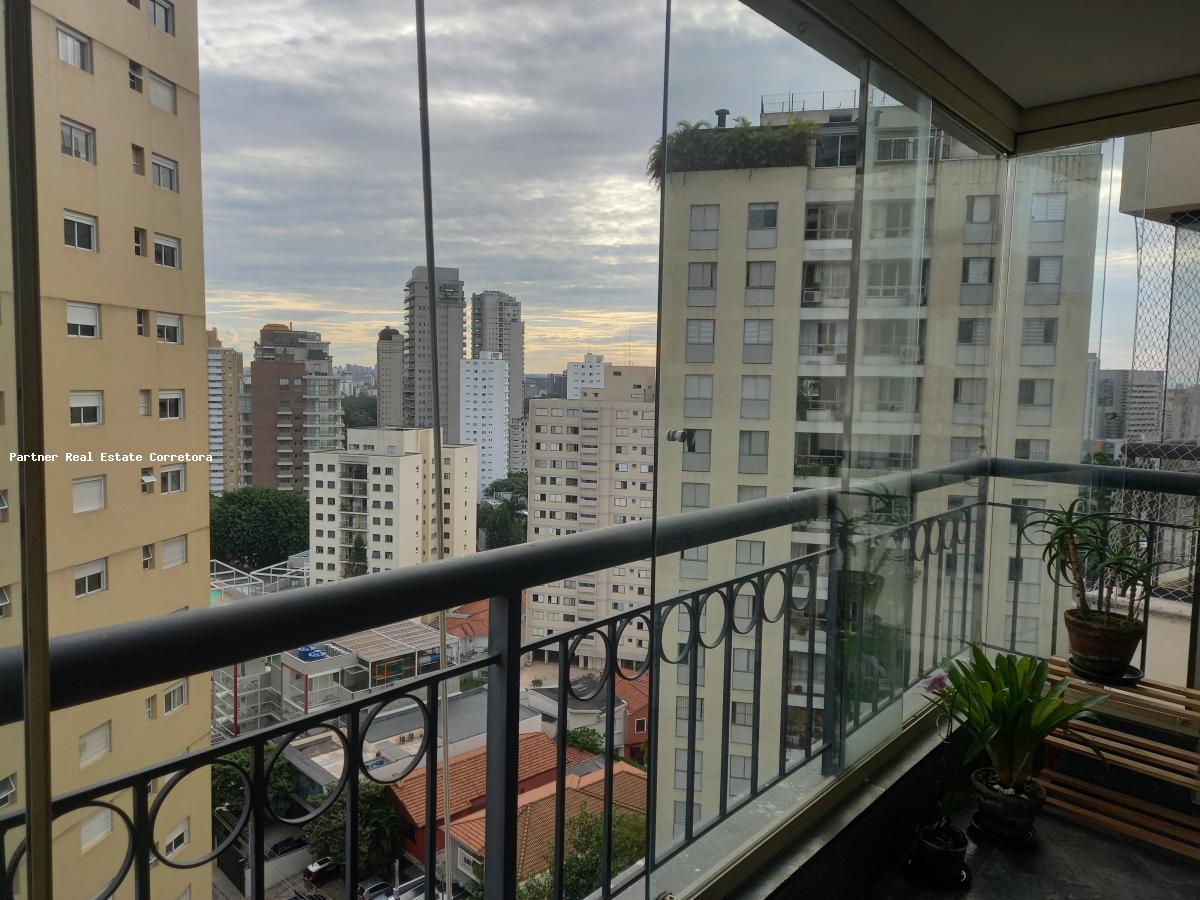 Apartamento à venda com 4 quartos, 134m² - Foto 12