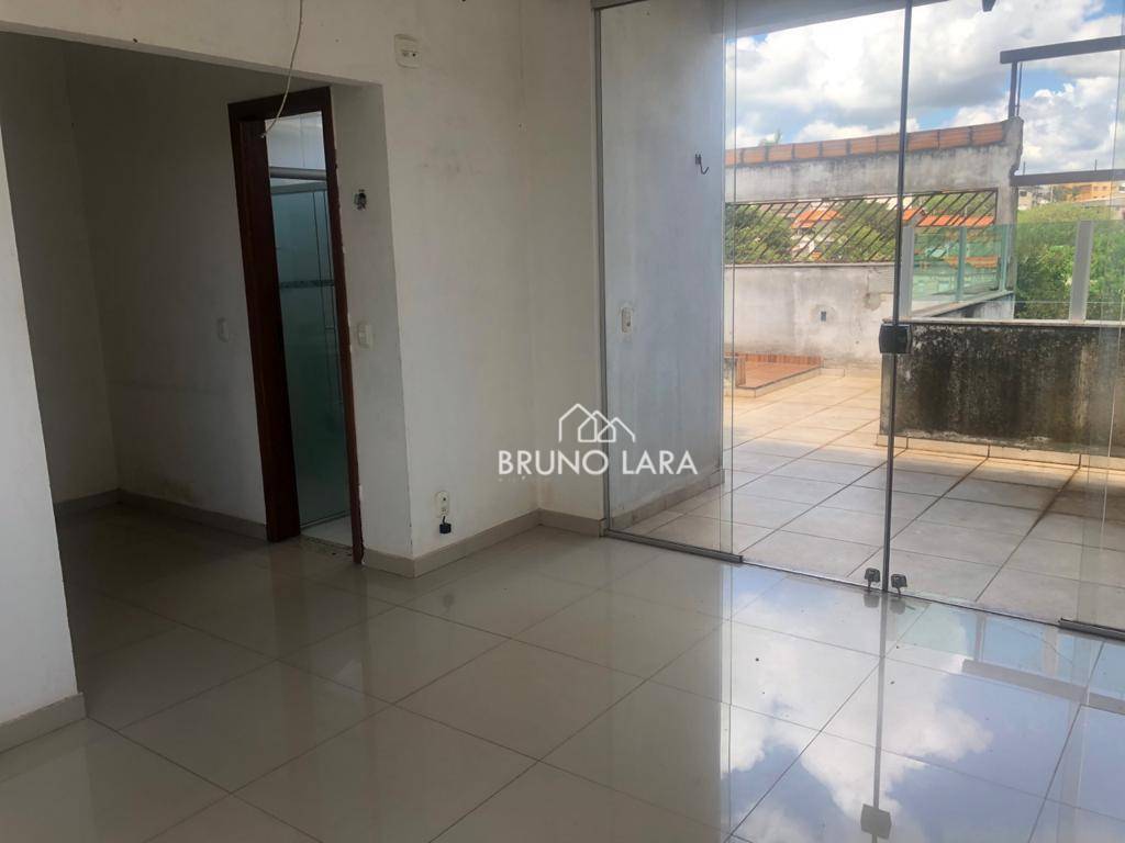Casa à venda com 3 quartos, 240m² - Foto 9