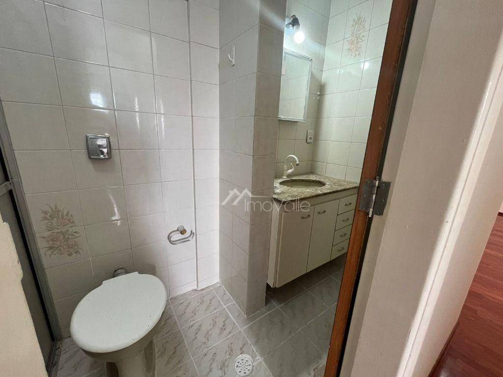 Apartamento para alugar com 2 quartos, 63m² - Foto 9