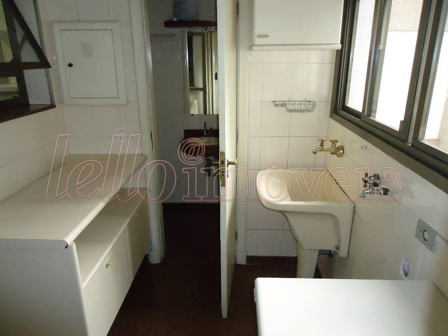 Apartamento para alugar com 3 quartos, 112m² - Foto 12