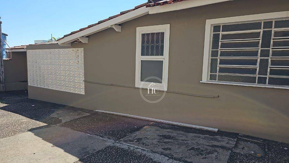 Casa para alugar com 3 quartos, 447m² - Foto 14