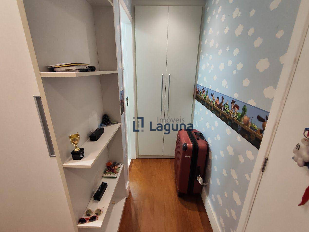 Apartamento à venda com 3 quartos, 155m² - Foto 31