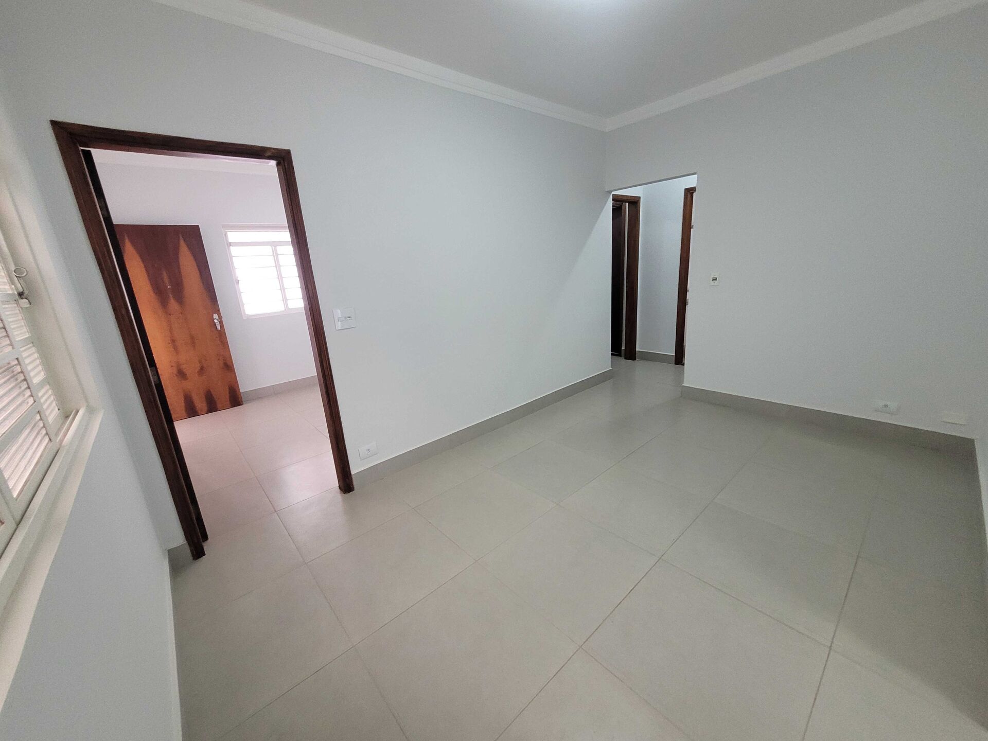 Casa à venda com 3 quartos, 140m² - Foto 4