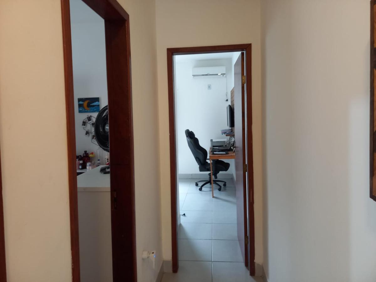 Casa à venda com 2 quartos, 60m² - Foto 14