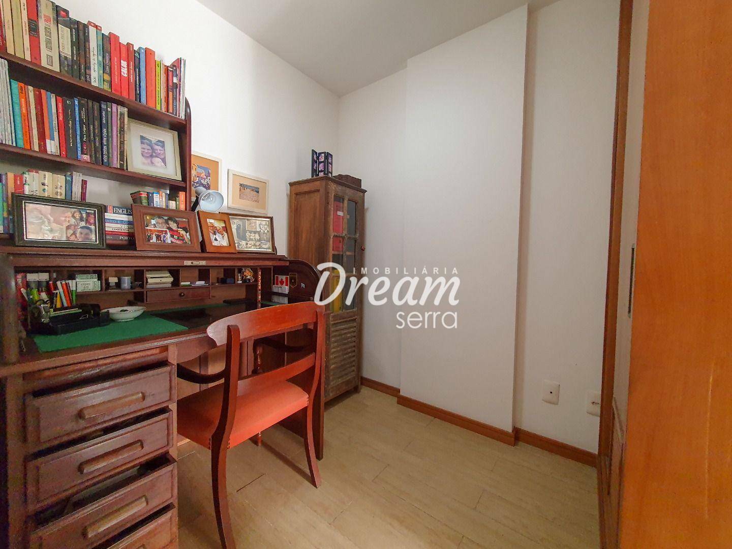 Apartamento à venda com 4 quartos, 181m² - Foto 13