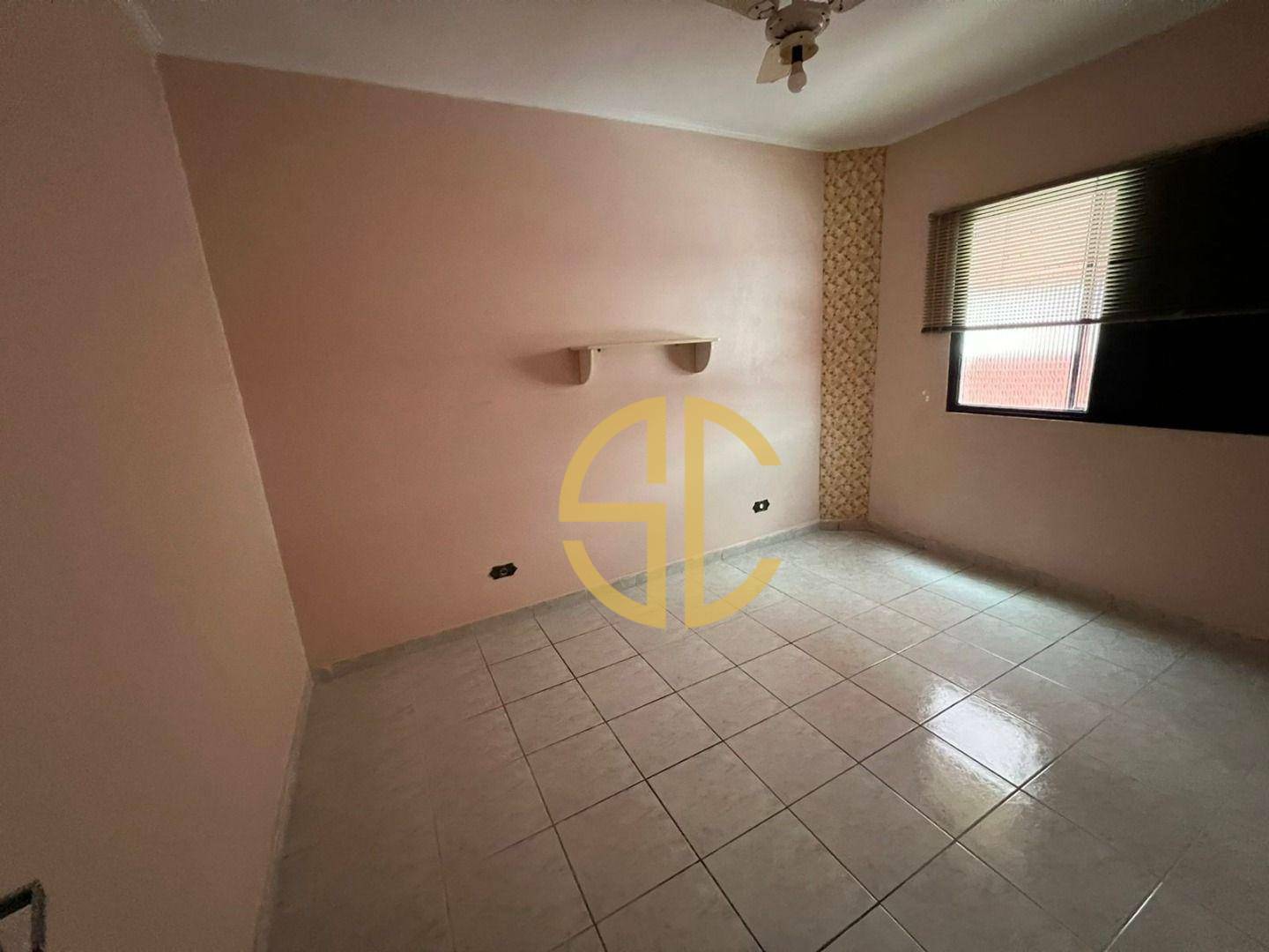 Apartamento à venda com 2 quartos, 60m² - Foto 11