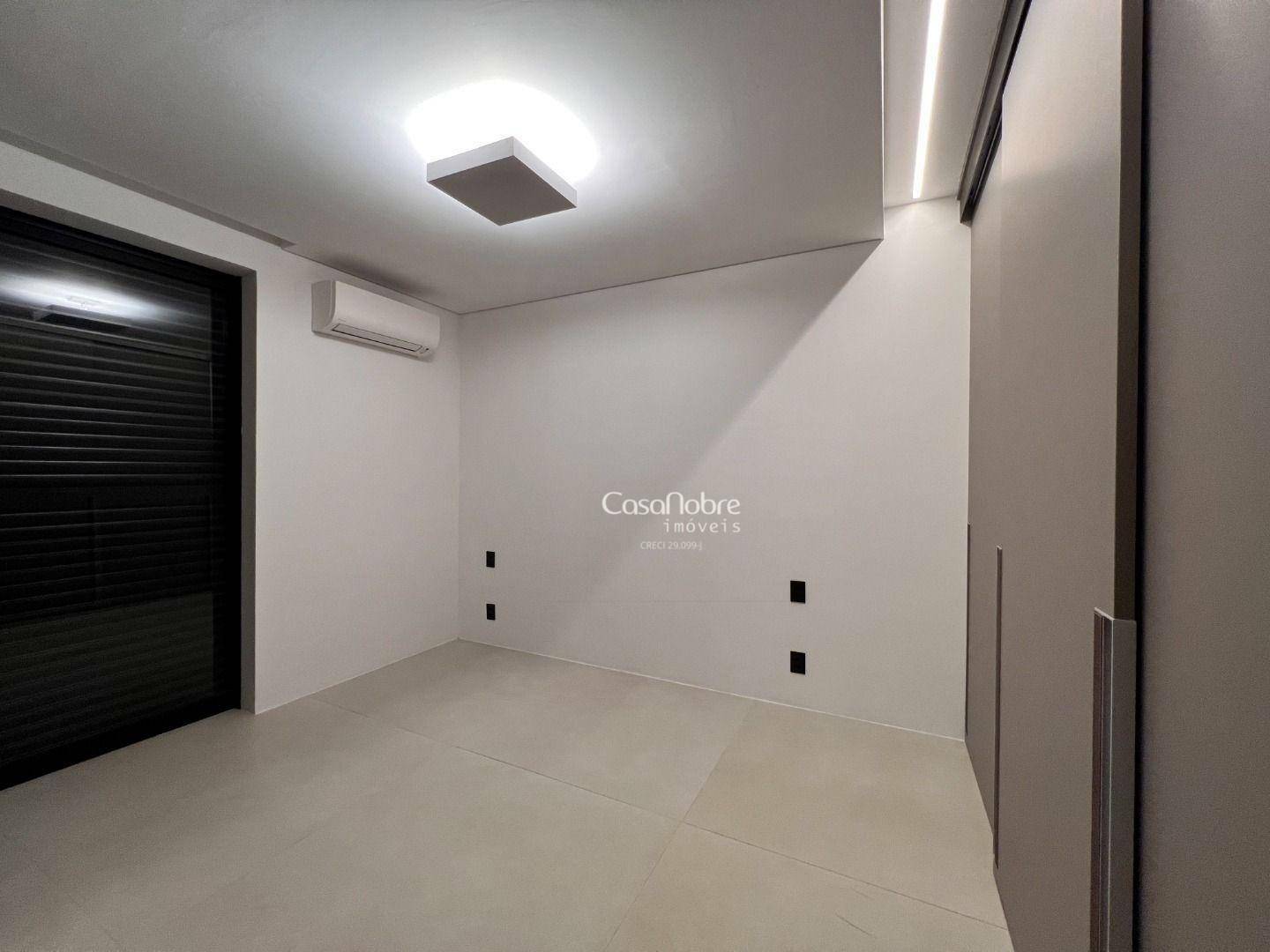 Casa de Condomínio à venda com 4 quartos, 361m² - Foto 20