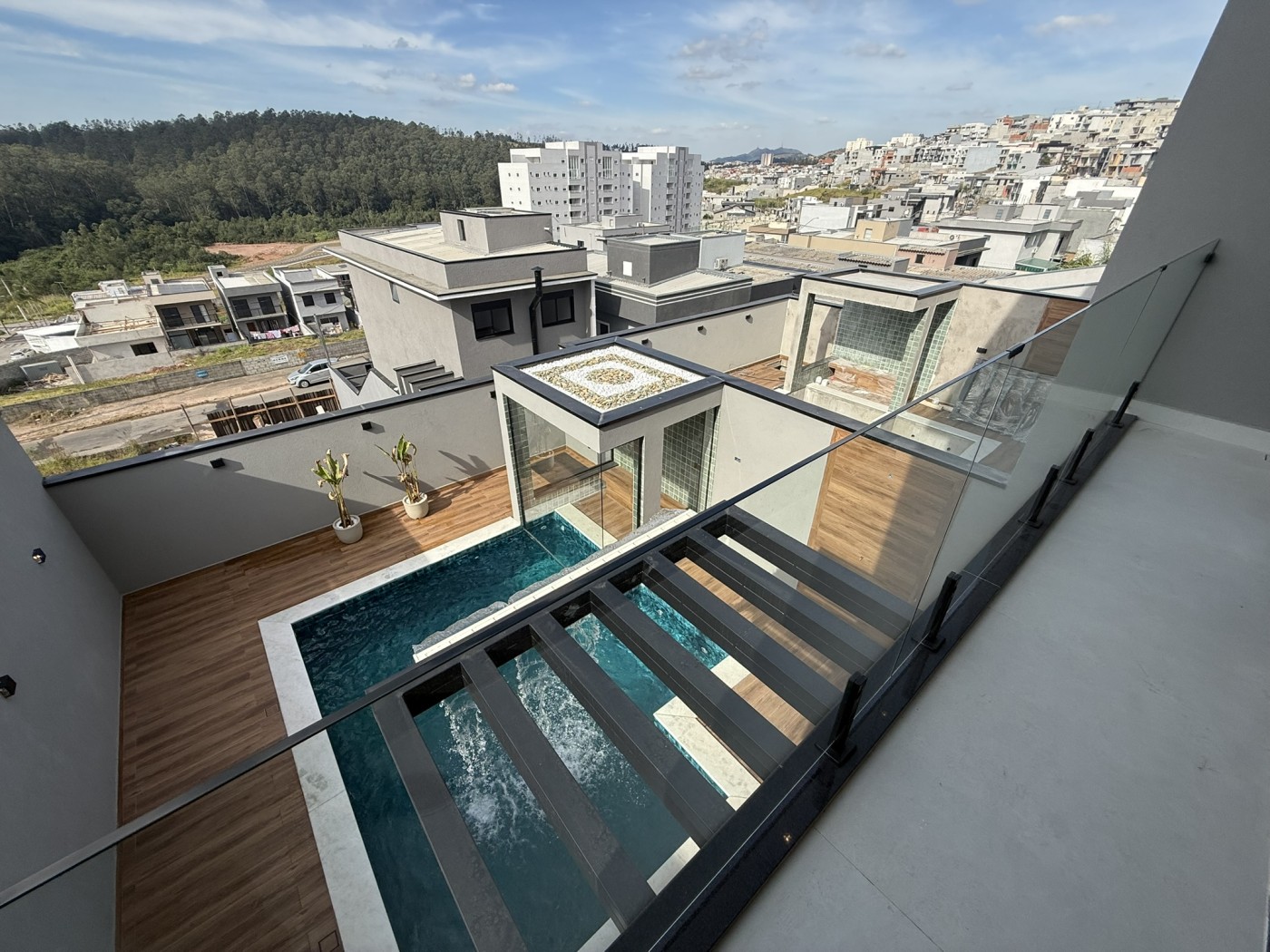 Casa à venda com 3 quartos, 215m² - Foto 9
