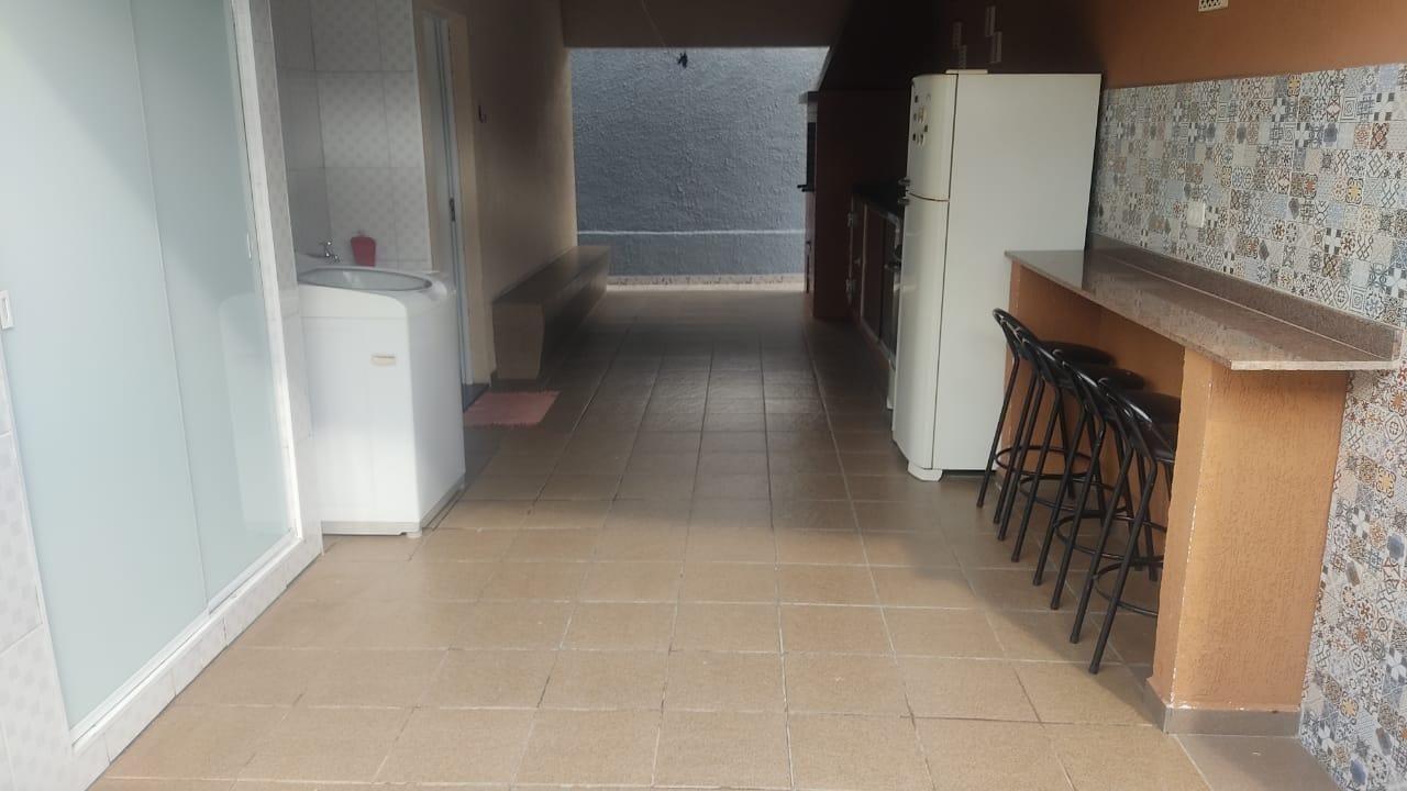 Casa à venda com 3 quartos, 197m² - Foto 19