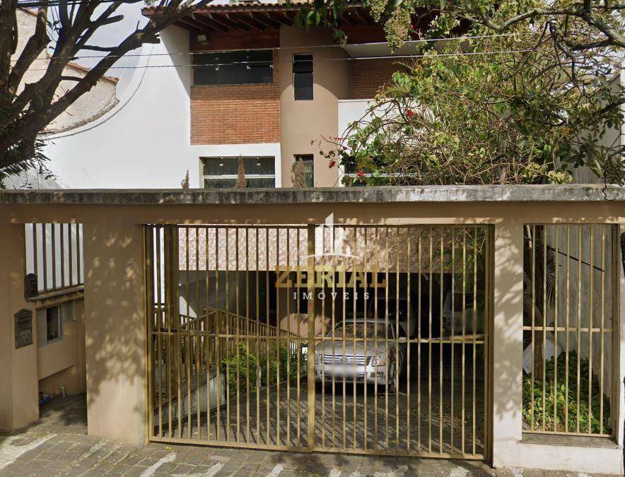 Sobrado à venda com 3 quartos, 590m² - Foto 1