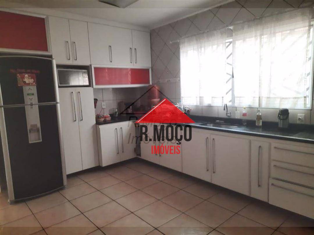 Sobrado à venda com 3 quartos, 138m² - Foto 10