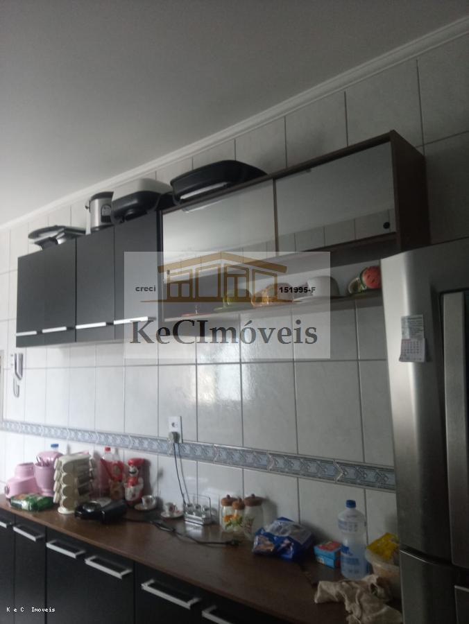 Apartamento à venda com 2 quartos, 72m² - Foto 12