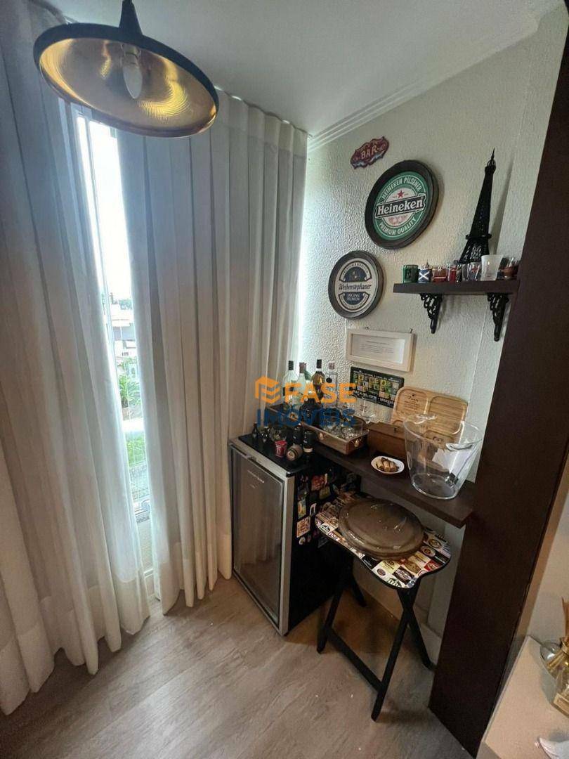 Apartamento à venda com 3 quartos, 80m² - Foto 8