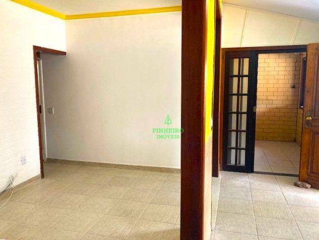 Casa à venda e aluguel com 3 quartos, 199m² - Foto 12