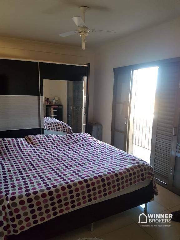 Casa à venda com 3 quartos, 230m² - Foto 12