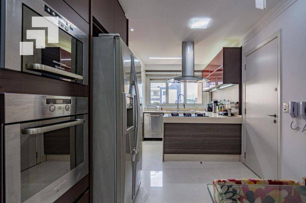 Apartamento à venda com 4 quartos, 206m² - Foto 15