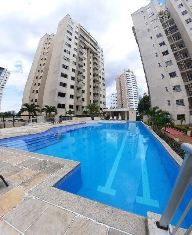 Apartamento à venda com 2 quartos, 69m² - Foto 2