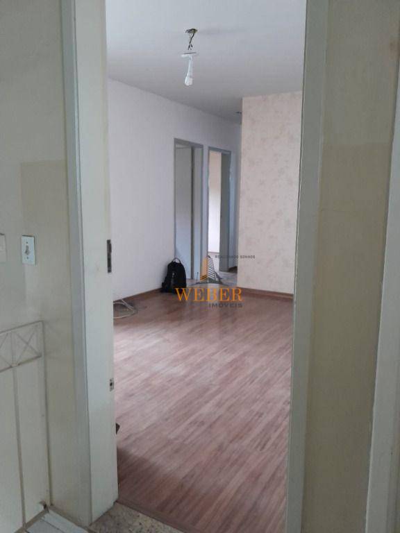 Apartamento à venda com 2 quartos, 56m² - Foto 5