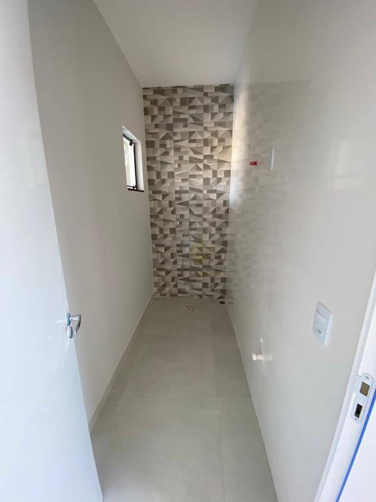 Casa à venda com 3 quartos, 98m² - Foto 10