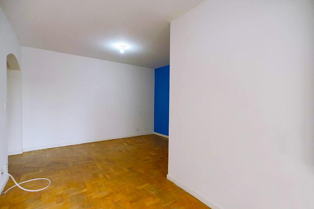 Apartamento à venda com 2 quartos, 70m² - Foto 5