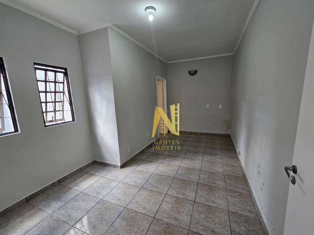 Casa à venda com 3 quartos, 162m² - Foto 17