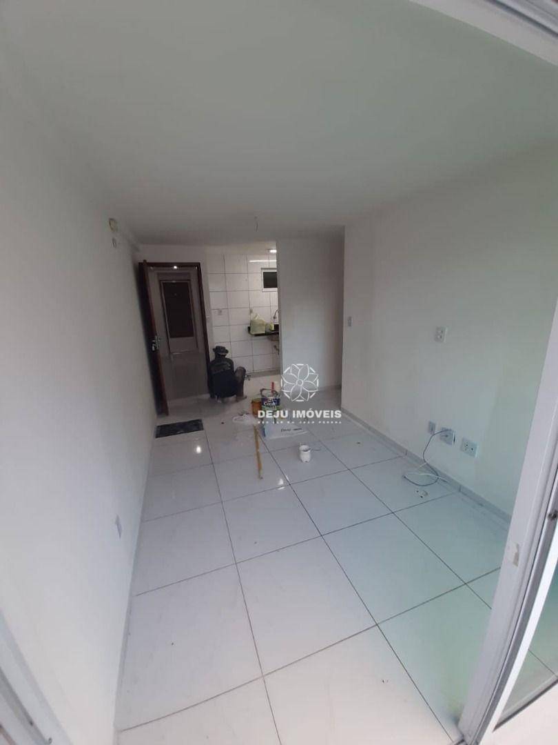 Apartamento à venda com 2 quartos, 55m² - Foto 4