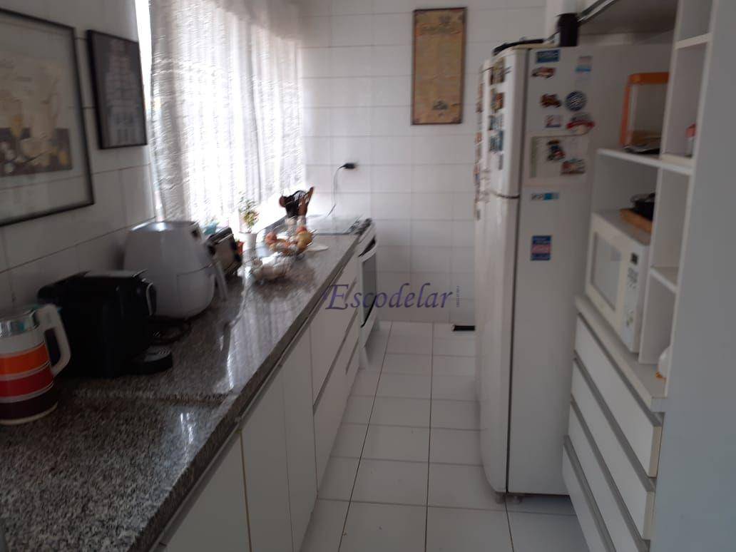 Apartamento à venda com 2 quartos, 127m² - Foto 11