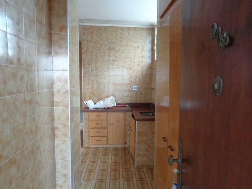 Apartamento à venda com 2 quartos, 82m² - Foto 9