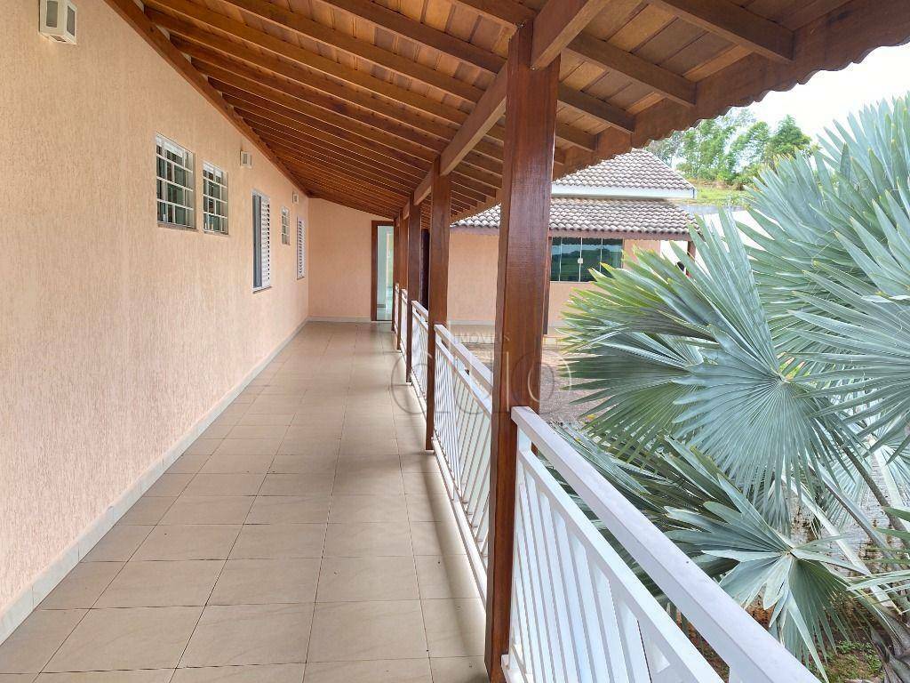 Casa à venda com 3 quartos, 320m² - Foto 24