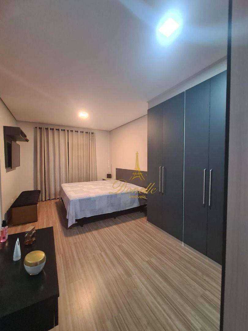 Sobrado à venda com 3 quartos, 220m² - Foto 41