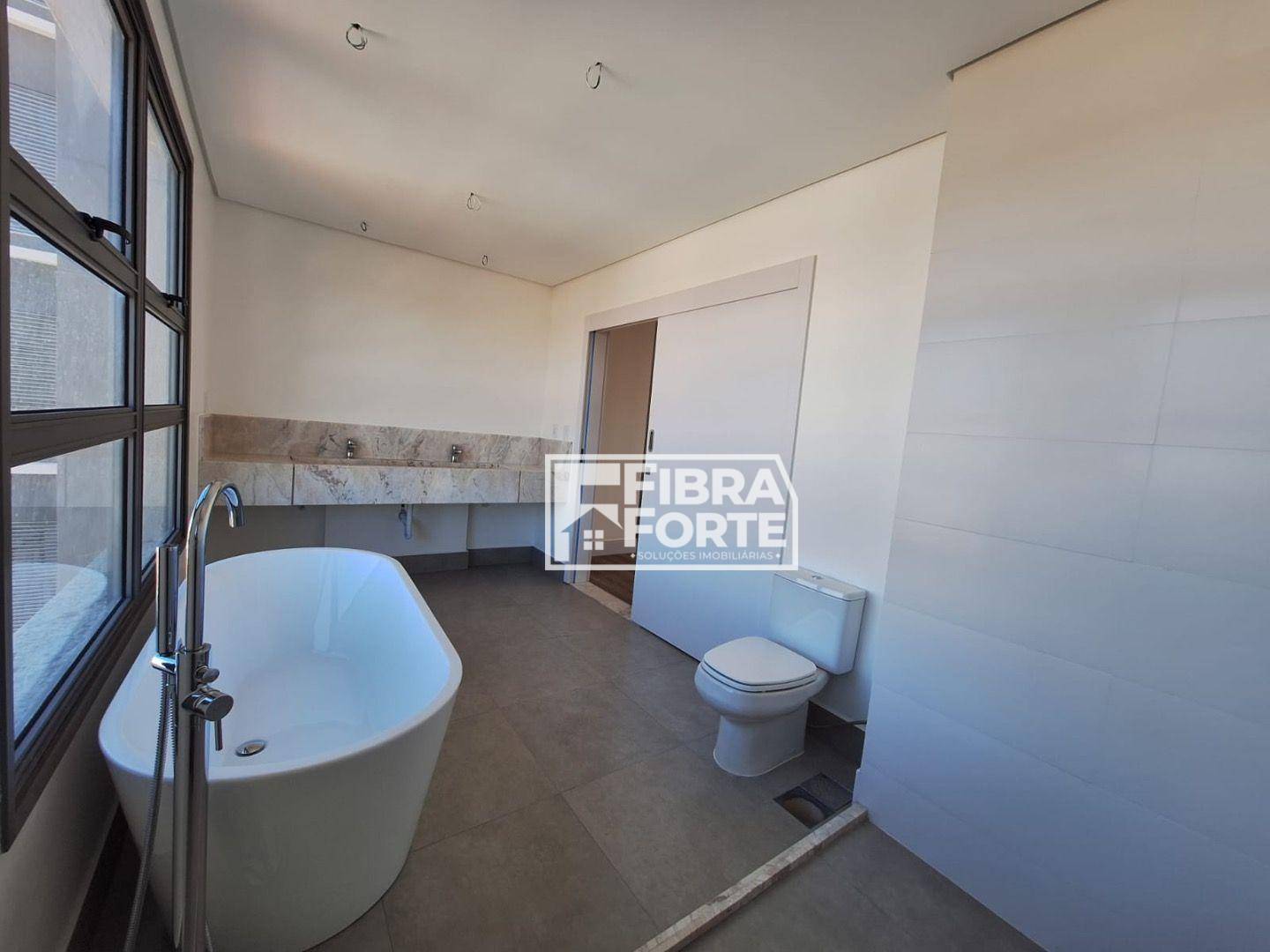 Apartamento à venda com 3 quartos, 222m² - Foto 35