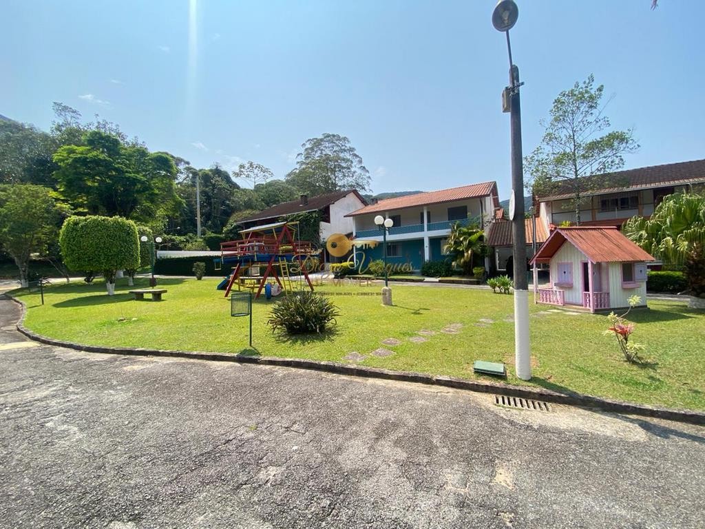 Casa de Condomínio à venda com 4 quartos, 350m² - Foto 43