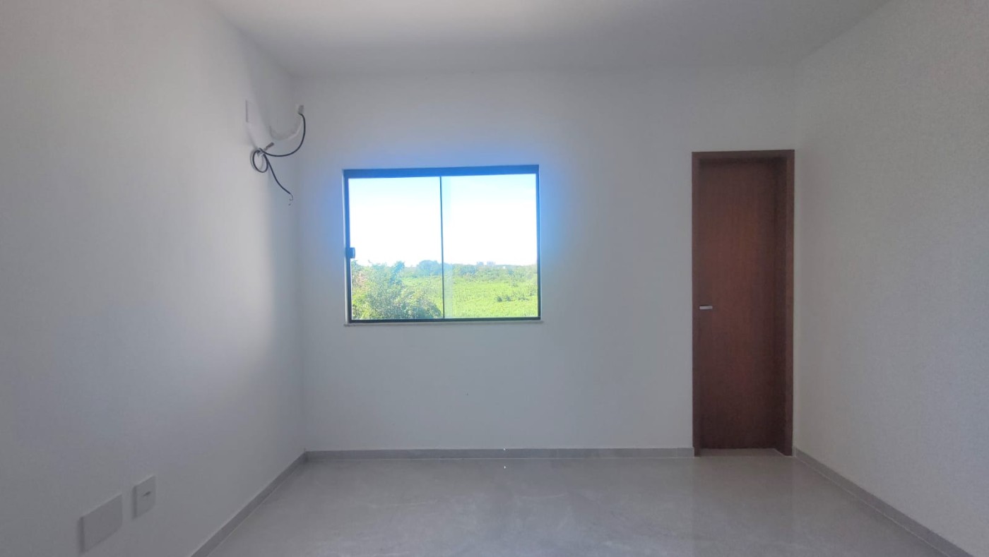 Casa de Condomínio à venda com 4 quartos, 245m² - Foto 31