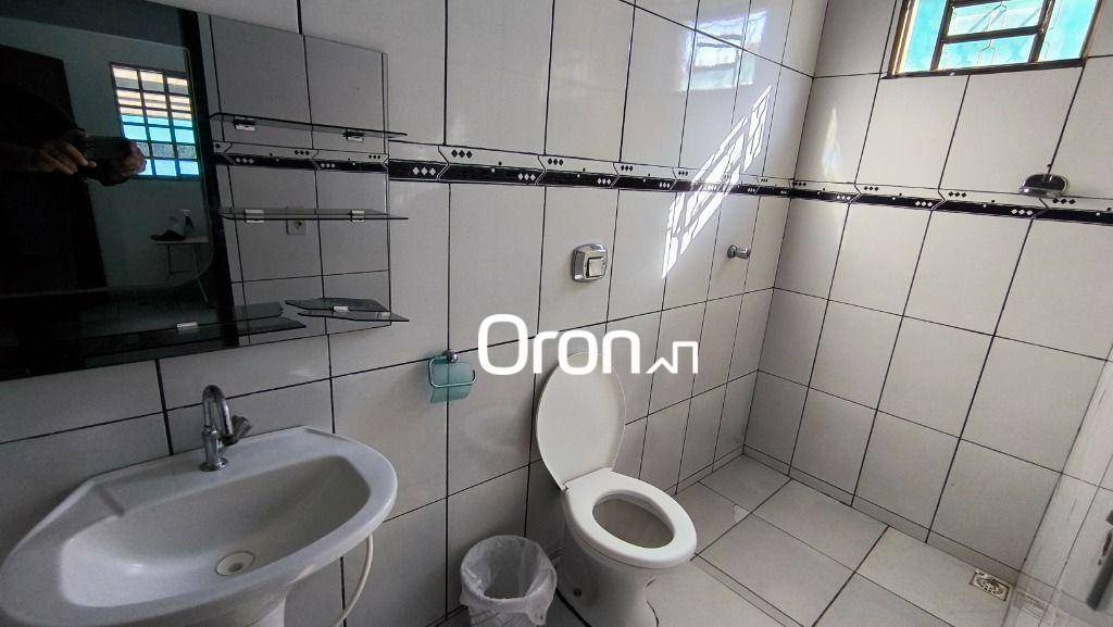 Casa à venda com 4 quartos, 185m² - Foto 11